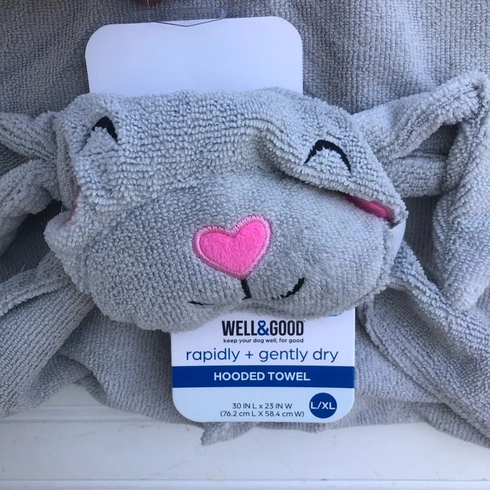 NWT Bunny hooded towel L/XL